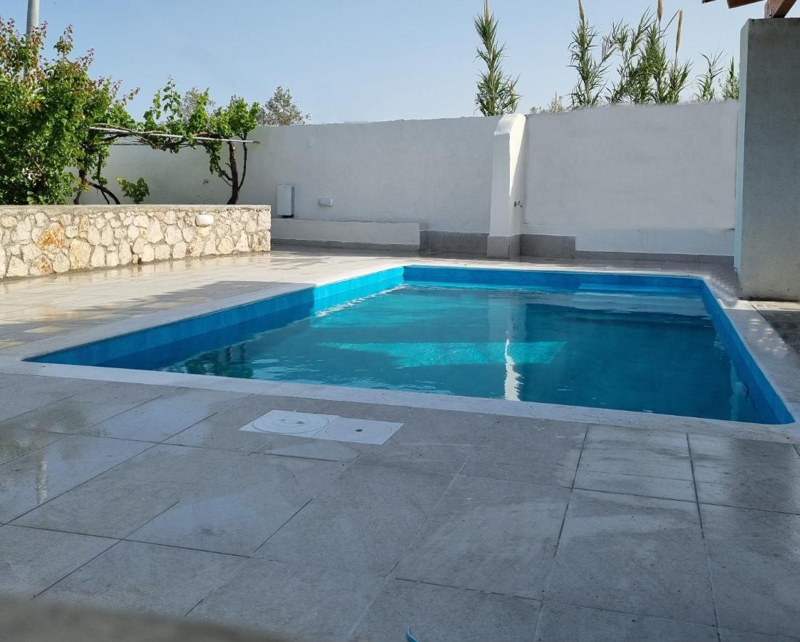 Lianas Garden House Βίλα Αφάντου Εξωτερικό φωτογραφία